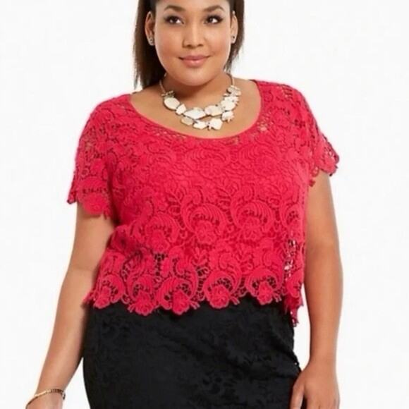Torrid Plus 0X Top Crochet Layering Cropped Scoop Neck Dark Pink Short Sleeve - Picture 1 of 13